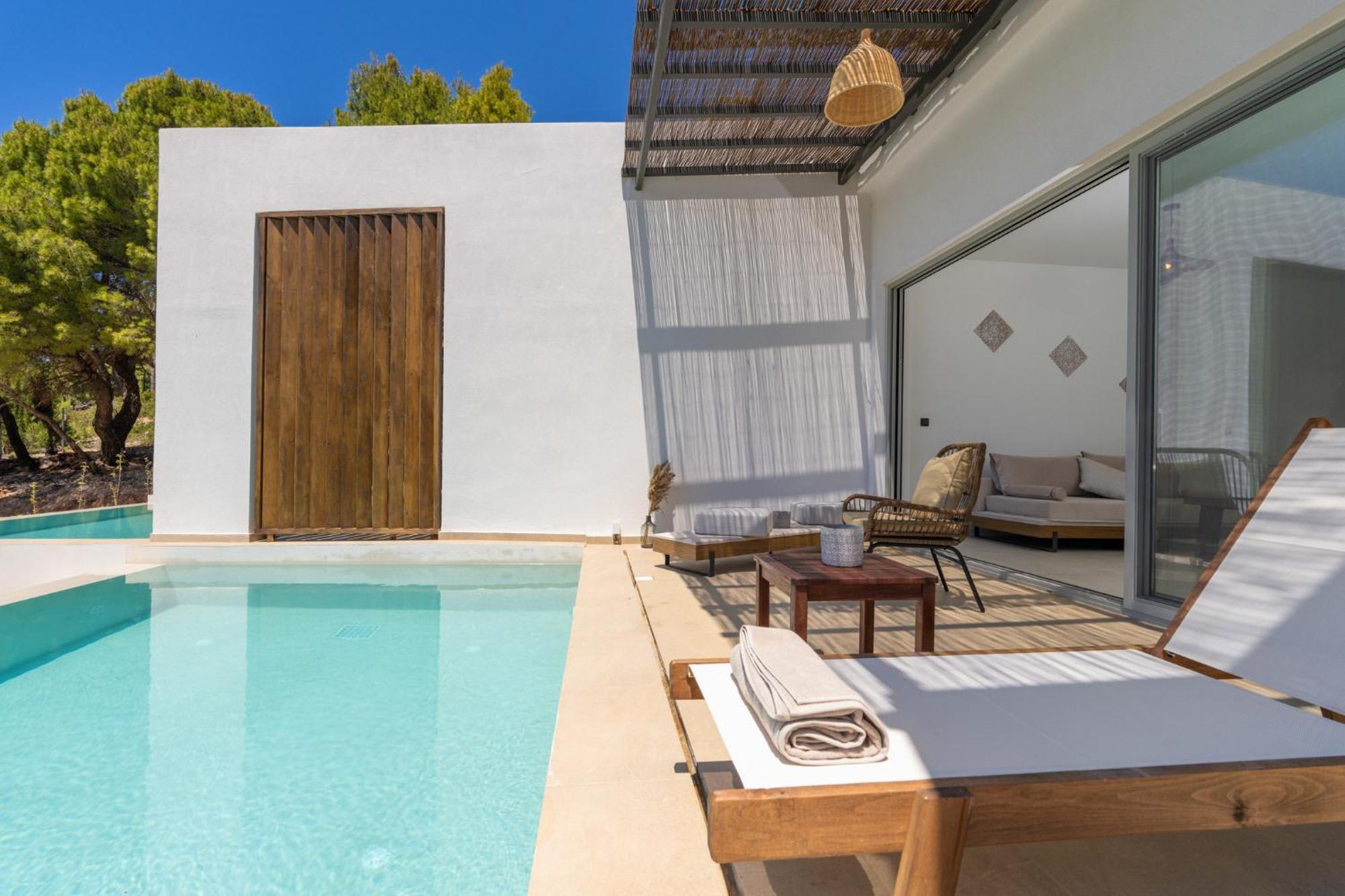Mellamare Luxury Suites Athánion Zewnętrze zdjęcie